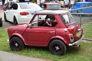 MINI 55 лет: маленький автомобиль с большой историей