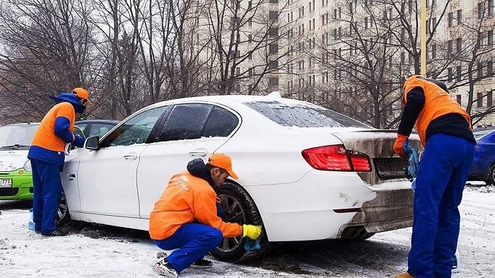 Измийте колата си през зимата