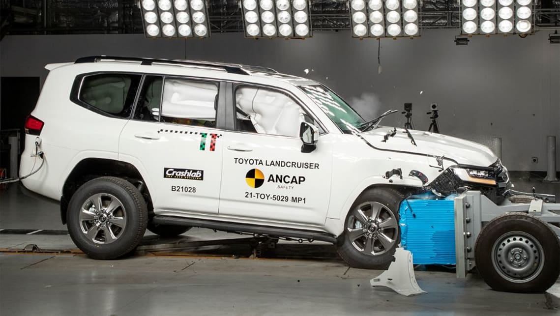 Насколько безопасен Toyota LandCruiser 2022 Series 300 года? Соперник Nissan Patrol и Land Rover Defender получил высшие оценки за безопасность, за исключением GR Sport