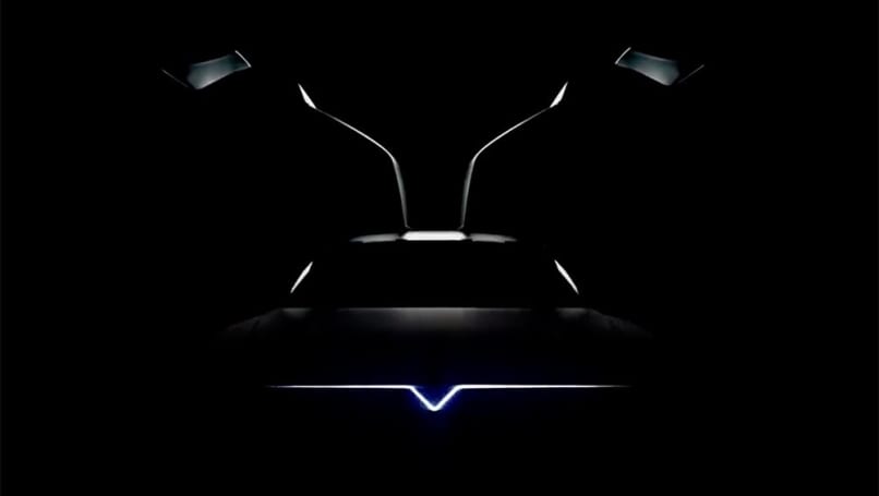 Gələcəyə Qayıdın! İkonik DeLorean 2022-ci ildə Tesla Roadster, Rimac Nevera və Lotus Evija ilə yeni elektrikli idman avtomobili kimi geri qayıdır.