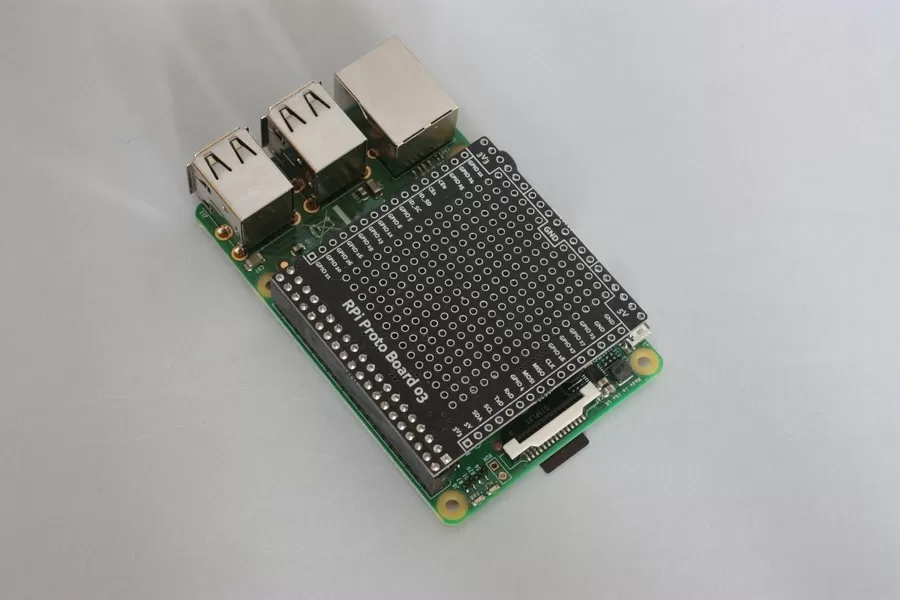 Новые аксессуары для Raspberry Pi B+