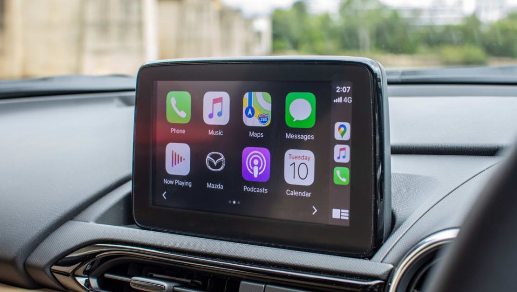 Объяснение совместимости Mazda с Apple CarPlay и Android Auto