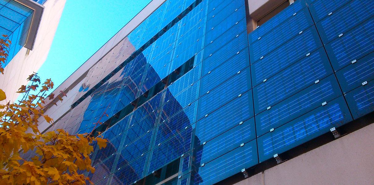 Окна на солнечных батареях