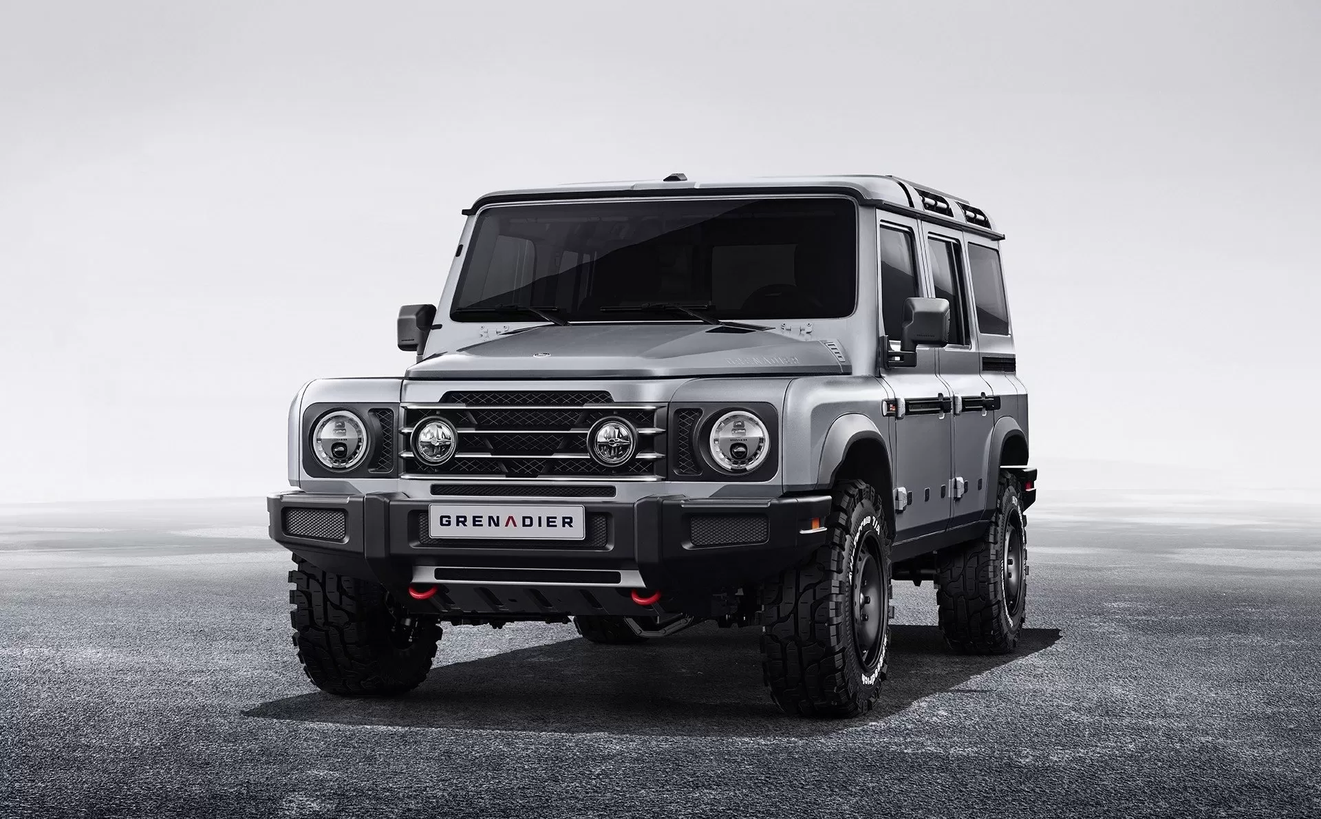 Почему Ineos Grenadier 2022 года выглядит как старый Land Rover Defender