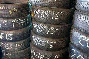 Neumáticos usados. ¿Vale la pena comprarlos?