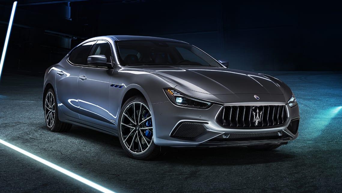 Подробности о новом Maserati Ghibli Hybrid 2021: конкурент BMW 5 серии открывает эру электрификации, становясь мягким