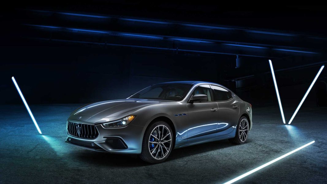 Hûrguliyên Maserati Ghibli Hybrid 2021-a Nû: Pêşbaziya Rêzeya BMW 5 Serdema Elektrîkê Bi Going Soft Vedibe