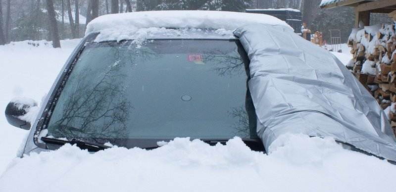 Házi készítésű módok a téli autózáshoz. Hatékony, de biztonságos az autó számára?