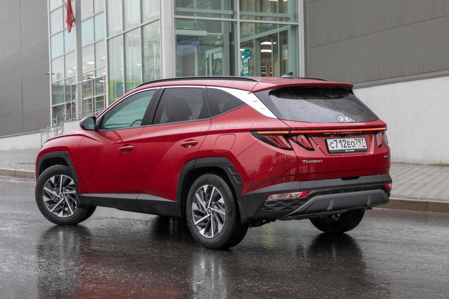 2022 Toyota RAV4 takes on Mazda CX-5, Nissan X-Trail, Hyundai Tucson and Mitsubishi Outlander with new XSE sport package: pricing and features details