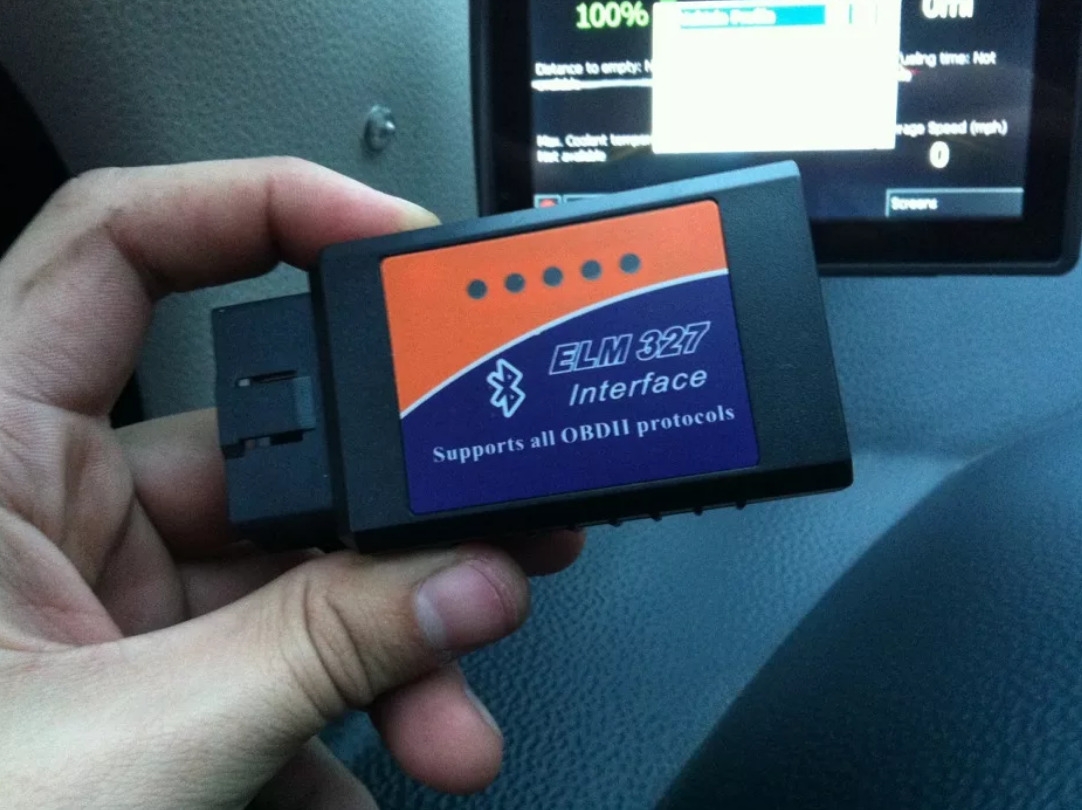 Interface supports all protocols. Диагностический автосканер elm327. OBD elm327 Bluetooth. ОБД адаптер elm327. Сканер автомобильный диагностический елм 327 с планшетом.
