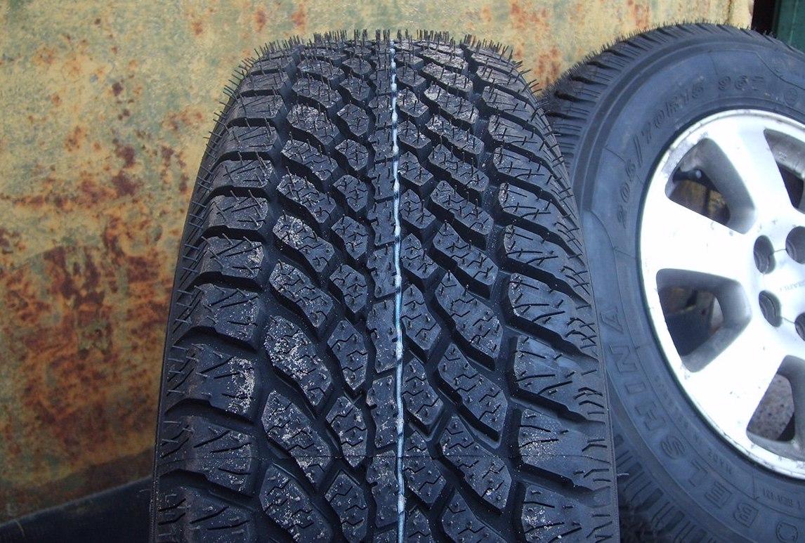 Avis sur les pneus d'hiver Velcro "Belshina": caractéristiques et avantages des pneus non cloutés