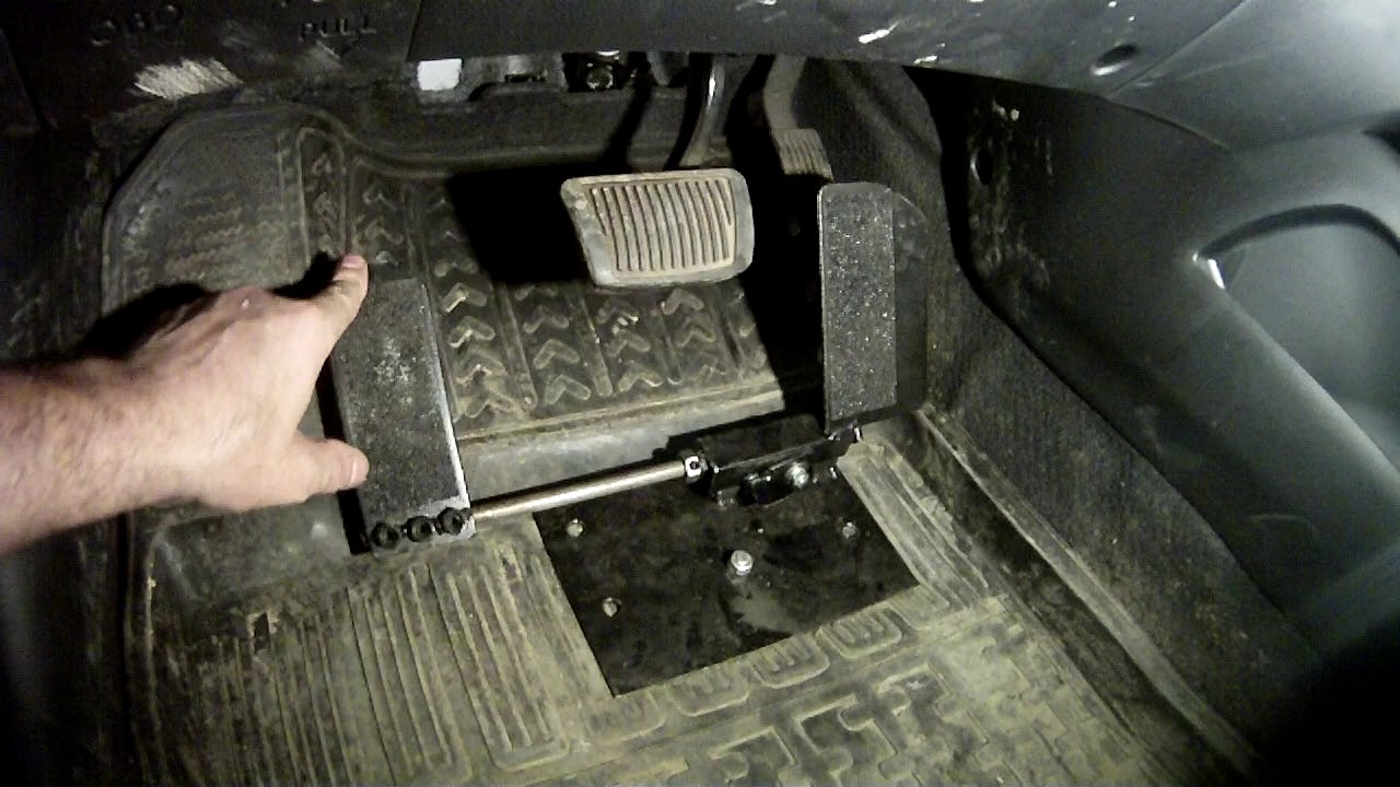 Перенос педали газа под левую ногу на машине с автоматом