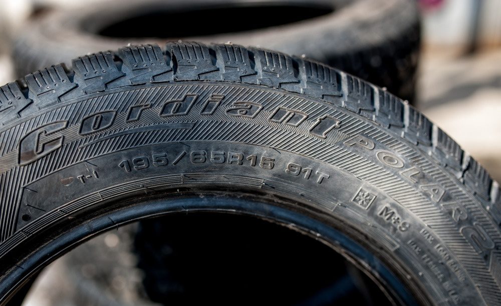 Предности и мане зимских аутомобилских гума Цордиант Полар: преглед на основу продајног рејтинга