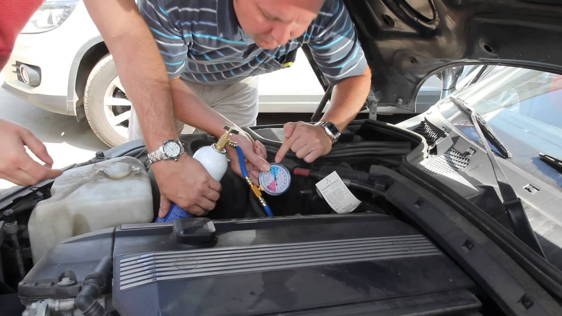 Kontrola těsnosti klimatizace v autě vlastníma rukama