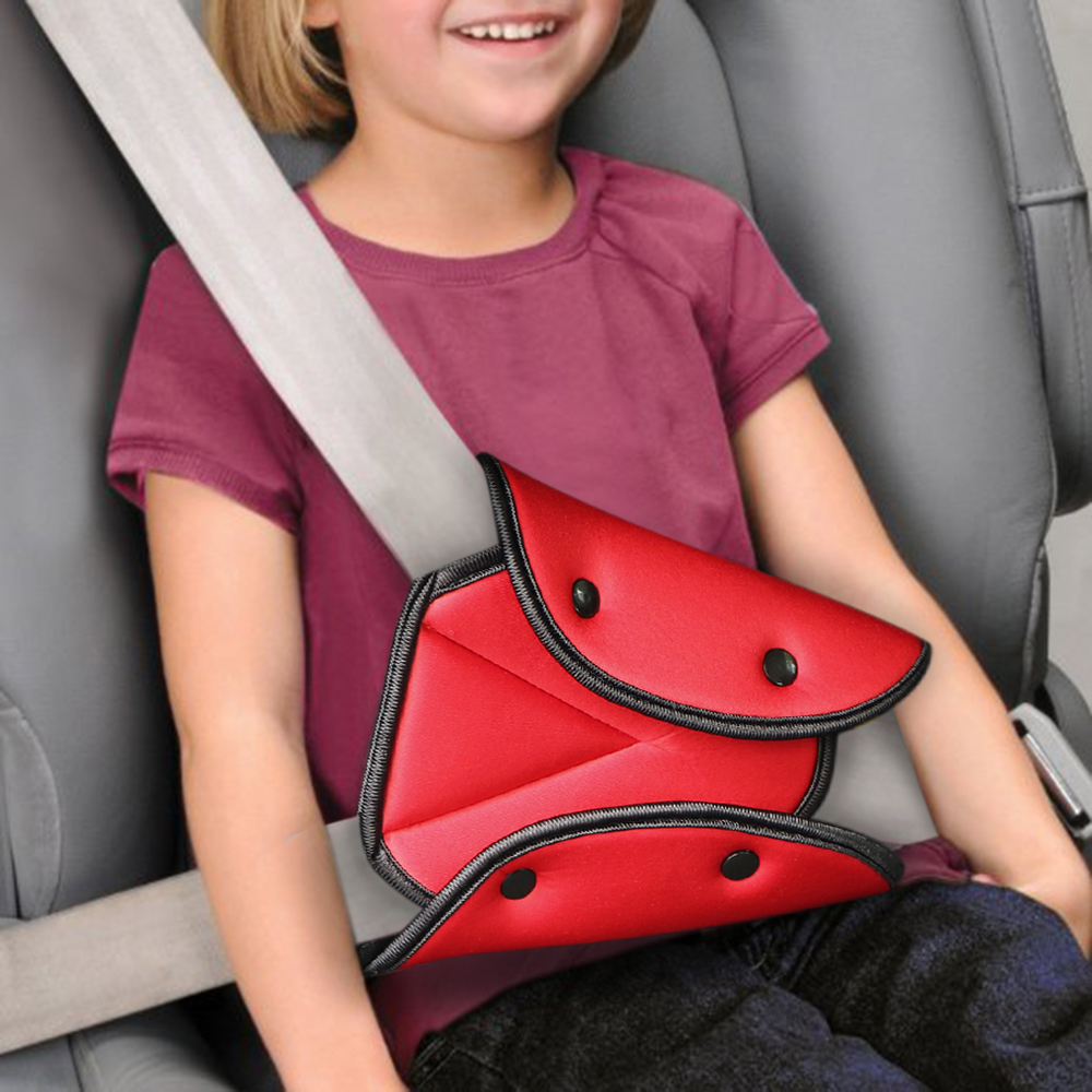 Podložky na bezpečnostní pásy pro dospělé a děti do auta