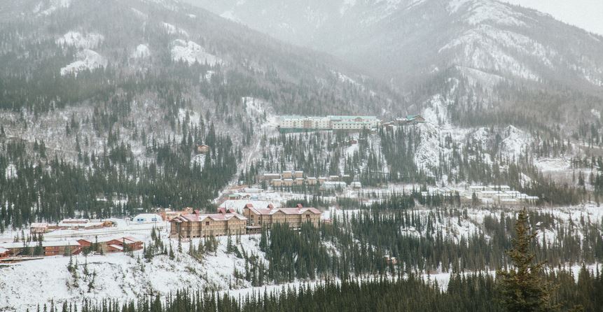 13 самых посещаемых горных станций в мире
