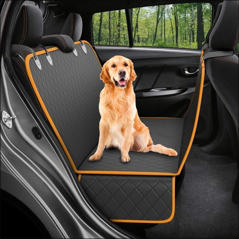3 melhores capas de assento para evitar que seu animal de estimação entupa seu carro com pelos