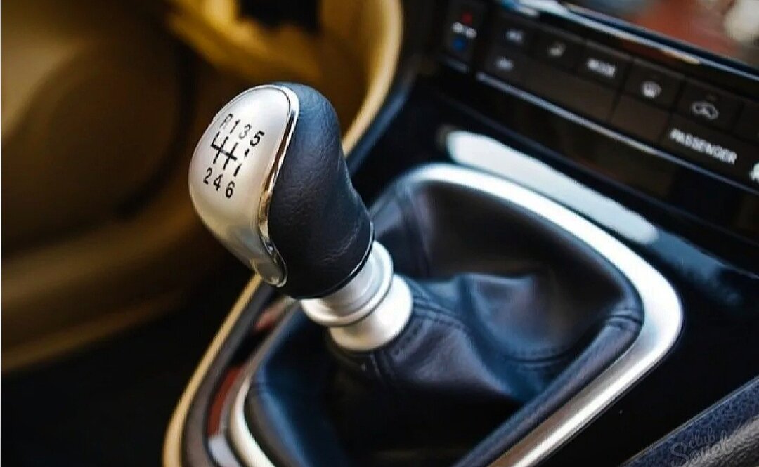 Transmission automatique dans une voiture: où est le capteur de vitesse