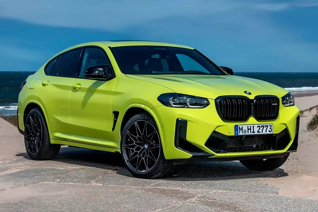 BMW paljastaa kaiken uudesta X4 M:stä