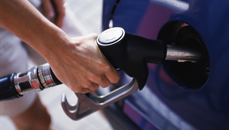 Что будет если вместо бензина залить дизель или наоборот?