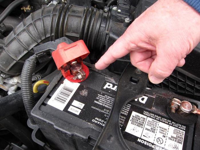如果您的汽車電池很快耗盡該怎麼辦
