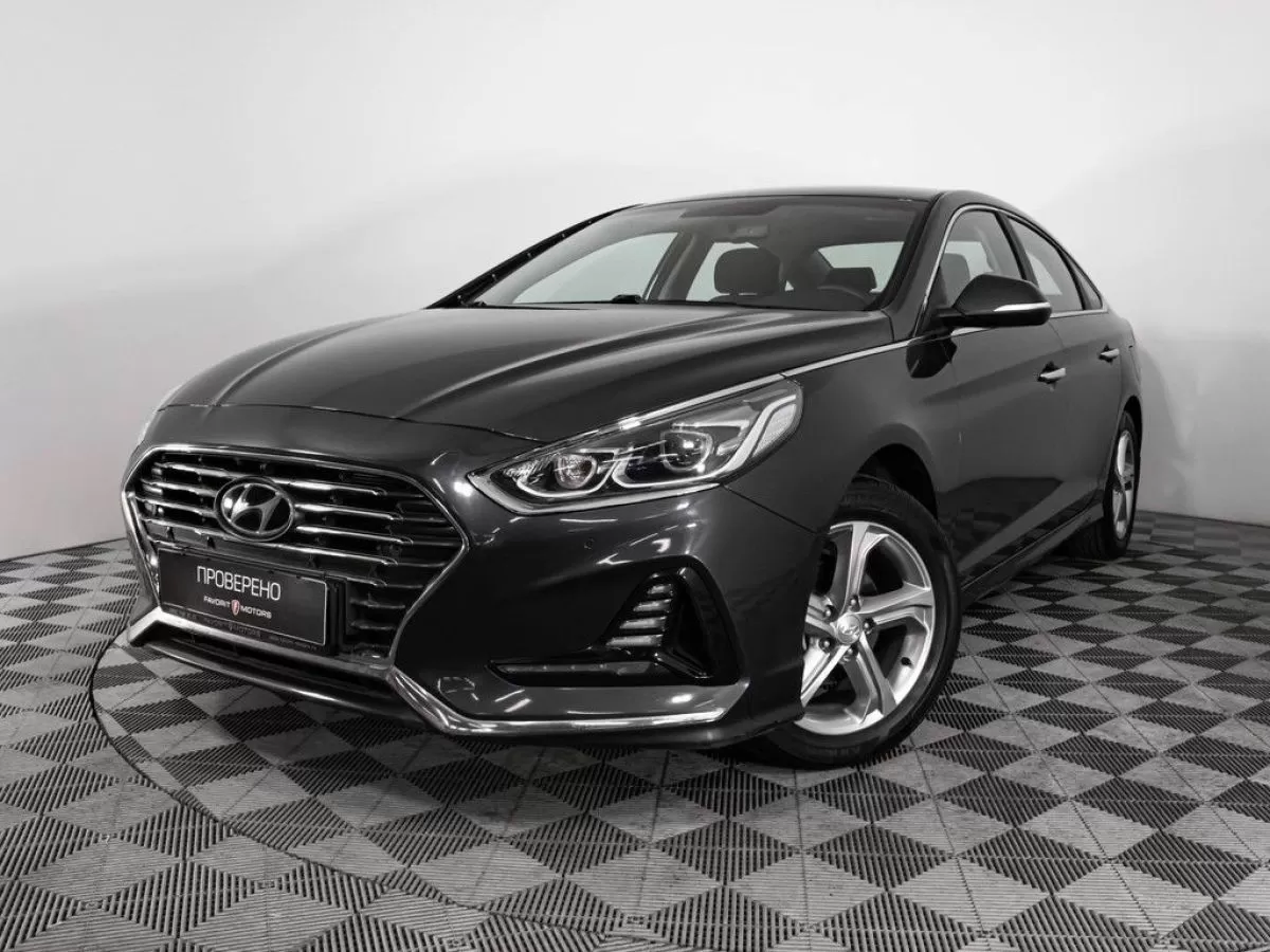 Hyundai Sonata 2017, один из лучших подержанных автомобилей для семьи