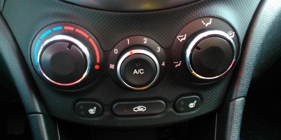 Sigurohuni që ngrohësi i makinës tuaj të funksionojë duke ndjekur këto hapa të thjeshtë.