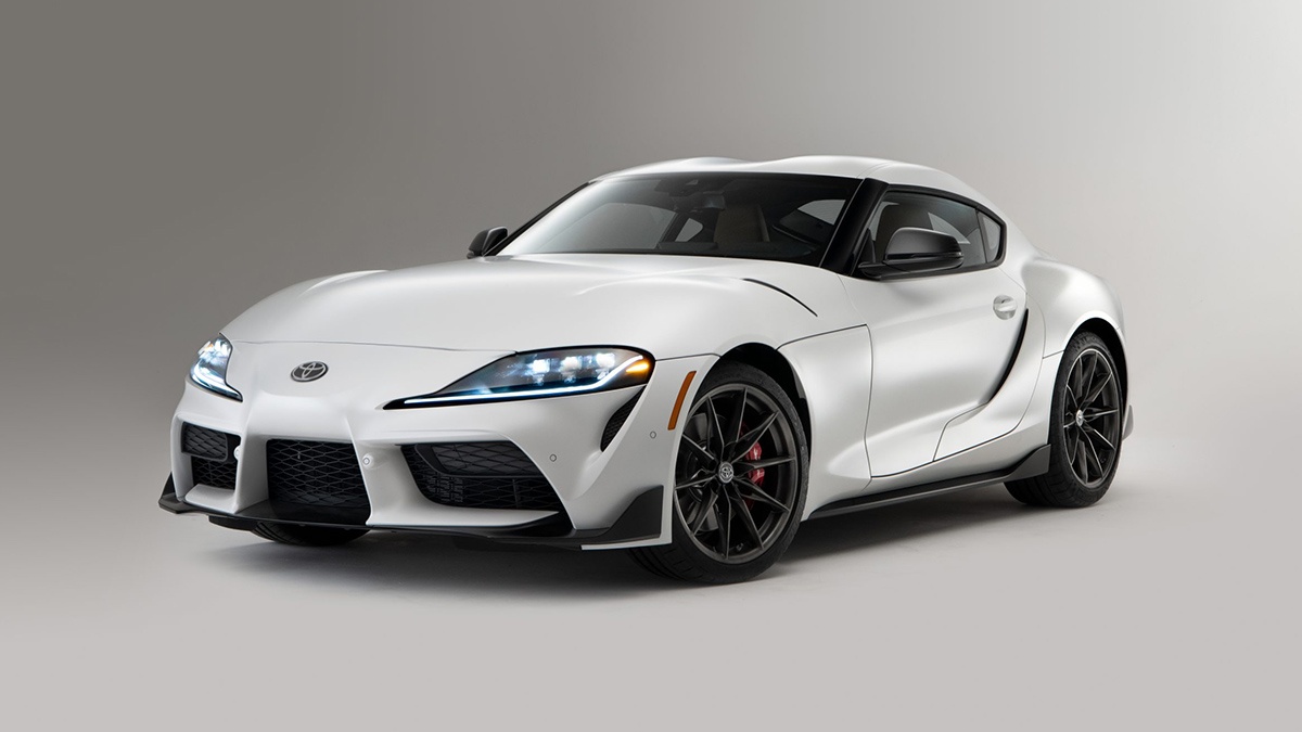 Мечта сбылась: Toyota представляет новую Supra с 6-ступенчатой ​​МКПП