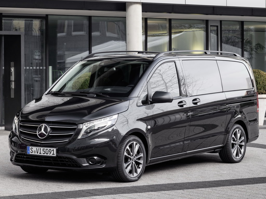 Minivans Mercedes: prìsean agus dealbhan - Vito, Viano