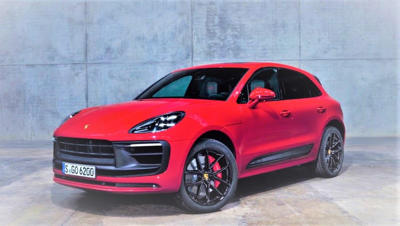 Porsche Macan may be recalled due to brake problems.