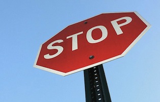 Denda untuk tanda STOP 2016