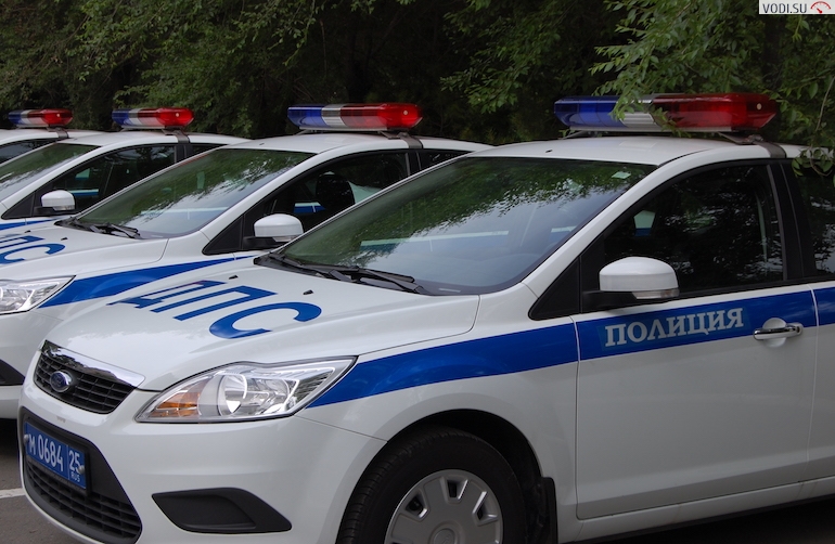 Polisi lalu lintas hotline Rusia: Moskow, wilayah Moskow