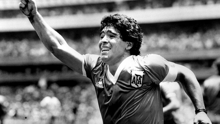 Diego Armando Maradona zemřel: Vtipný příběh černého Ferrari za půl milionu dolarů