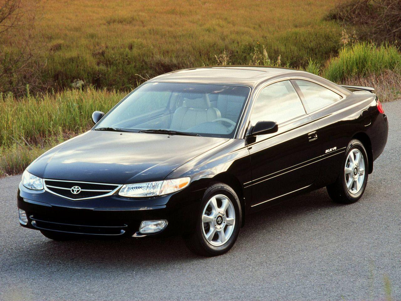 Все, что вам нужно знать о Toyota Solara 1999 года выпуска.