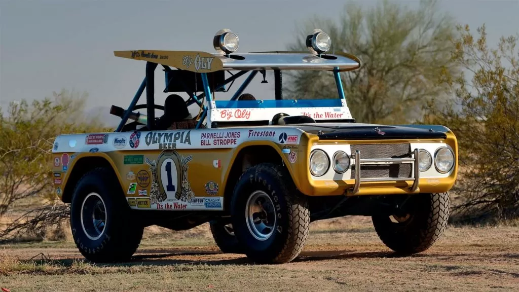 Знаменитый Ford Bronco «Big Oly» продан за 1.87 миллиона долларов.