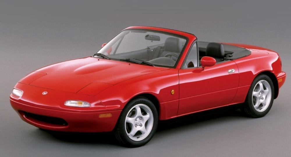 9.02.1989 m. vasario 5 d., vasario XNUMX d „Mazda MX“ premjera