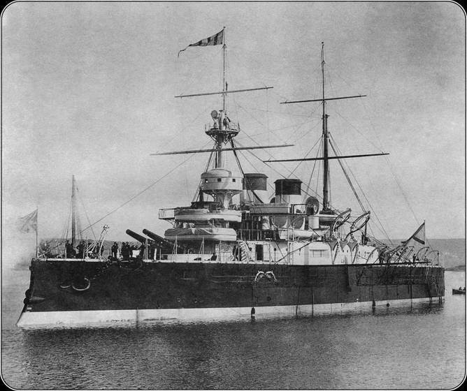 Battleship Dwienadcat 'Apostołow