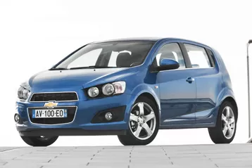 Chevrolet Aveo - tempo para un xogador innovador