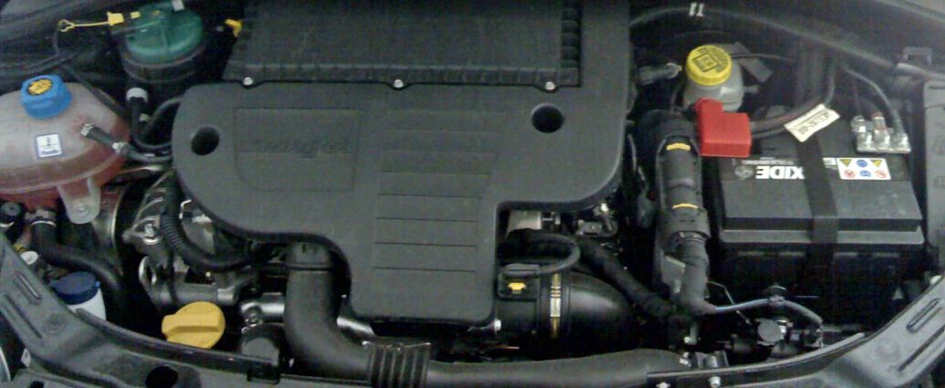 മിത്സുബിഷി L200 ഡബിൾ ക്യാബ് 2,5 DI-D 178 കി.മീ - ഞങ്ങളുടെ കാറിൽ നിന്ന്