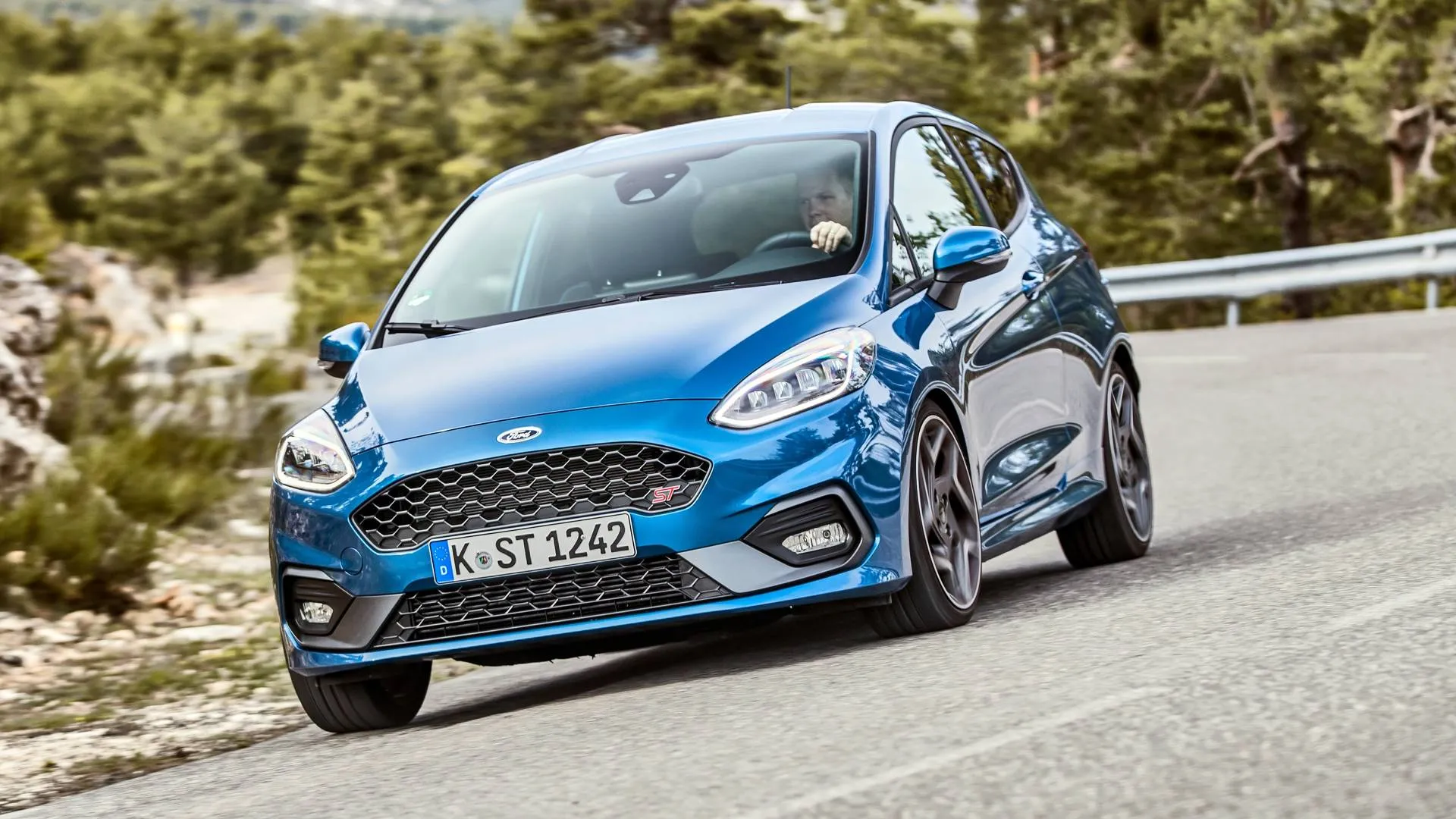 Ford Fiesta ST200 — еще больший обманщик