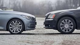 Hyundai Genesis 3.8 HTRAC против. Lancia Thema 3.6 AWD &#8211; не только Германия