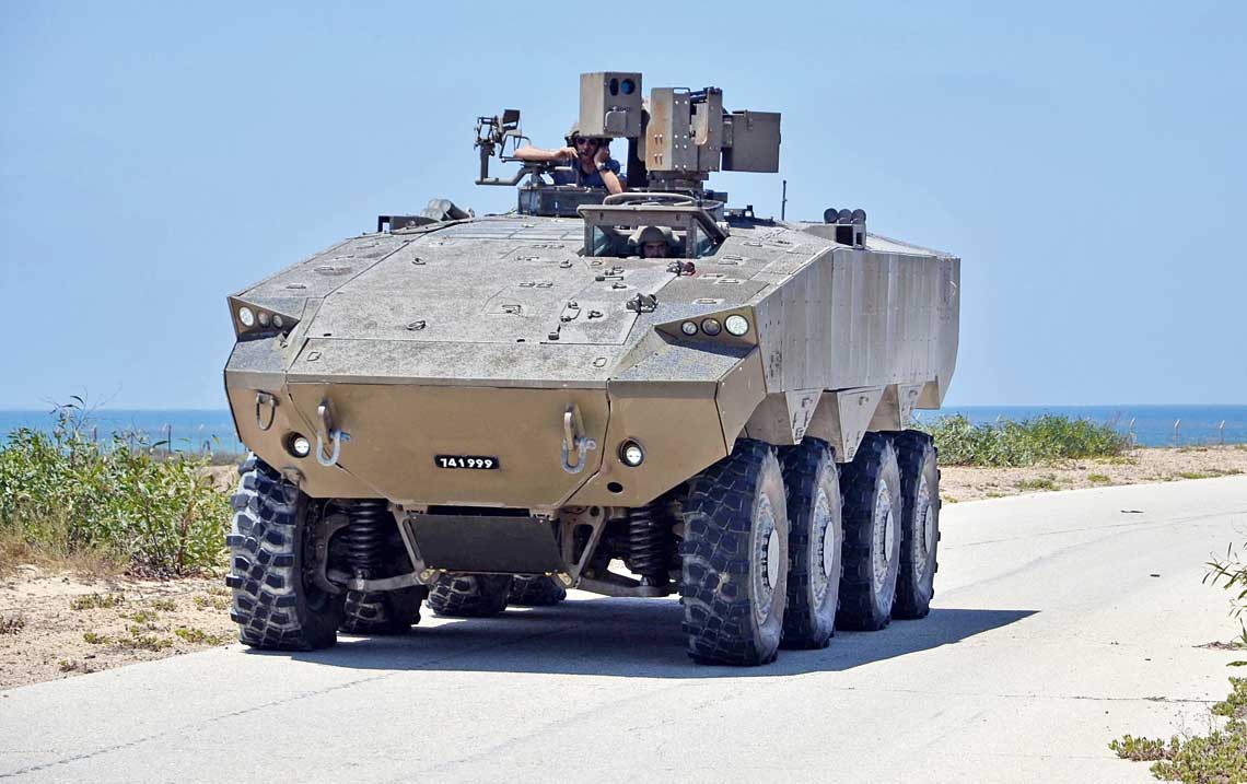 Israeli wheeled armored personnel carrier Eitan - AvtoTachki