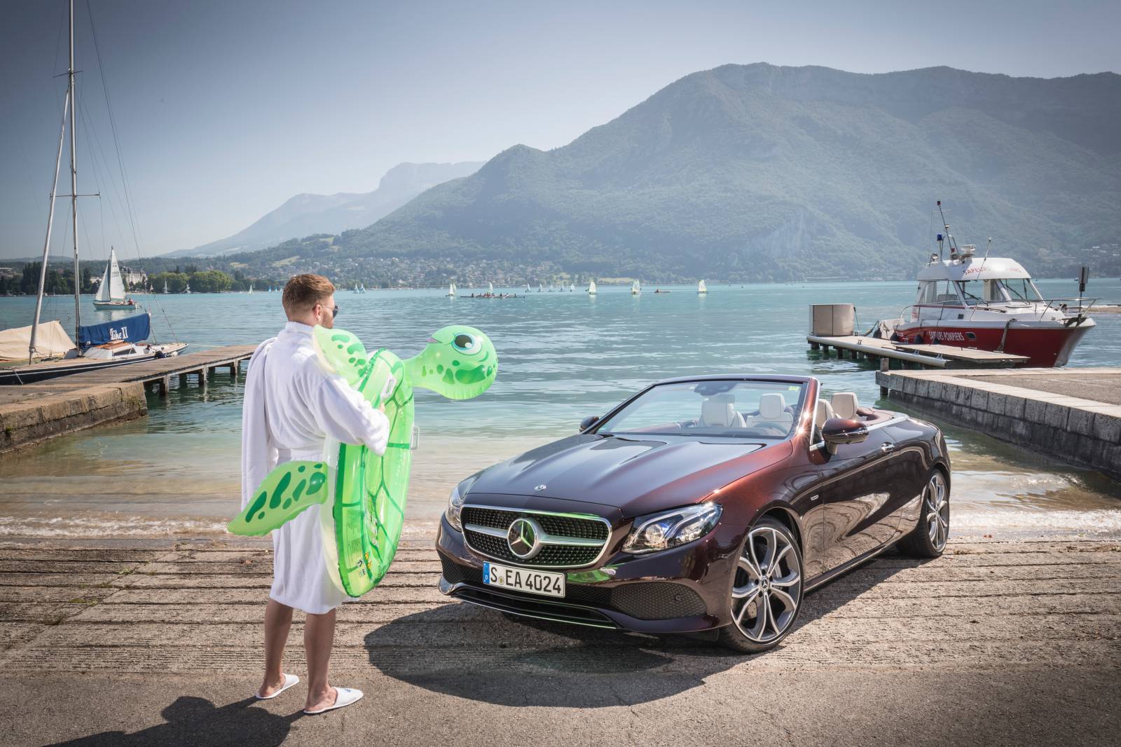 Convertible Mercedes E-Class - micca solu per l'estiu