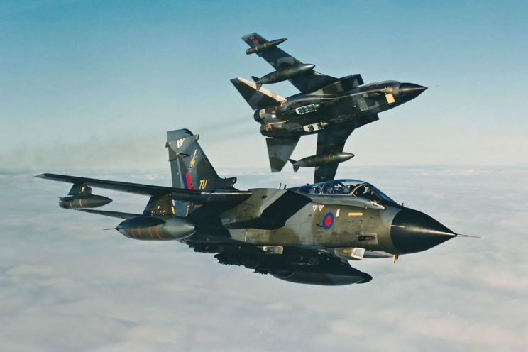 Конец Торнадо Значок Королевских ВВС ушел в историю