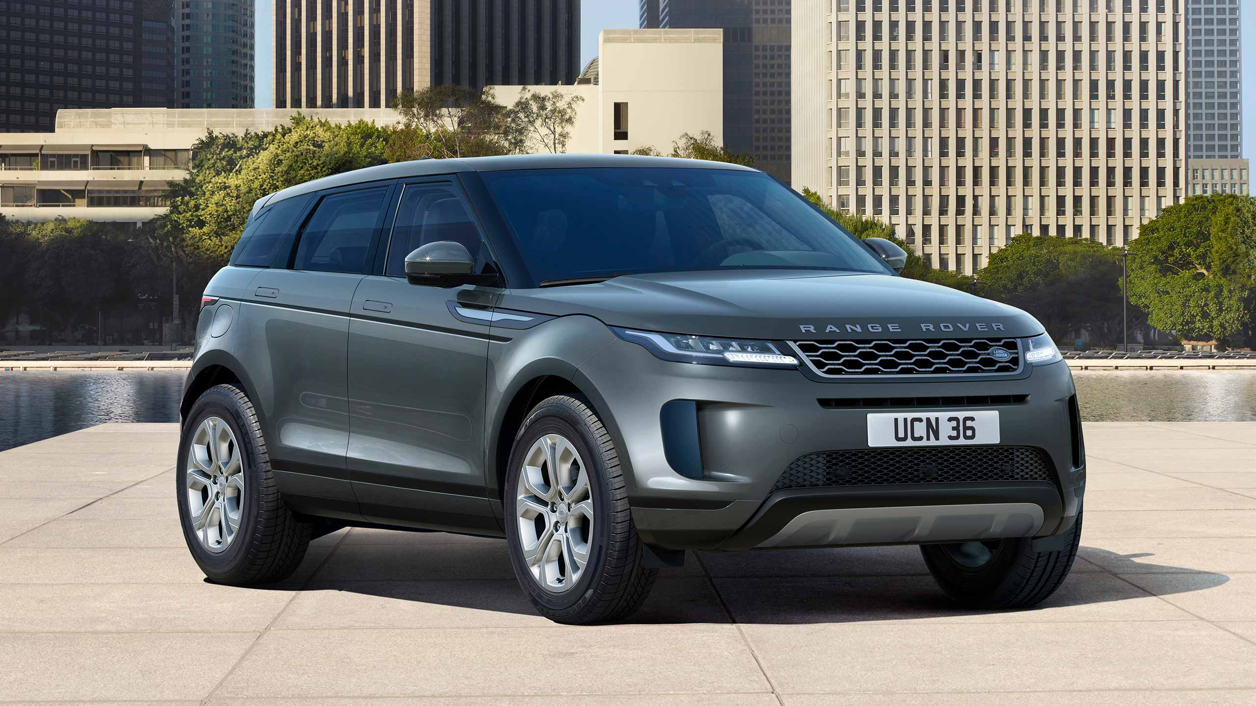 Land Rover Range Rover Evoque Si4 — внедорожный стиль