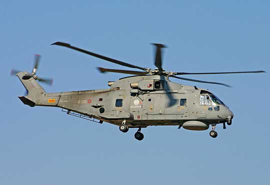 Leonardo AW101− многоцелевой вертолет морской авиации