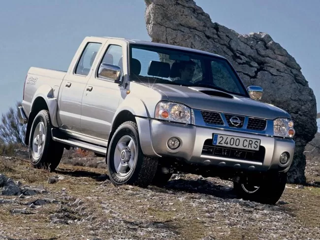 Nissan NP300 - hespê kar