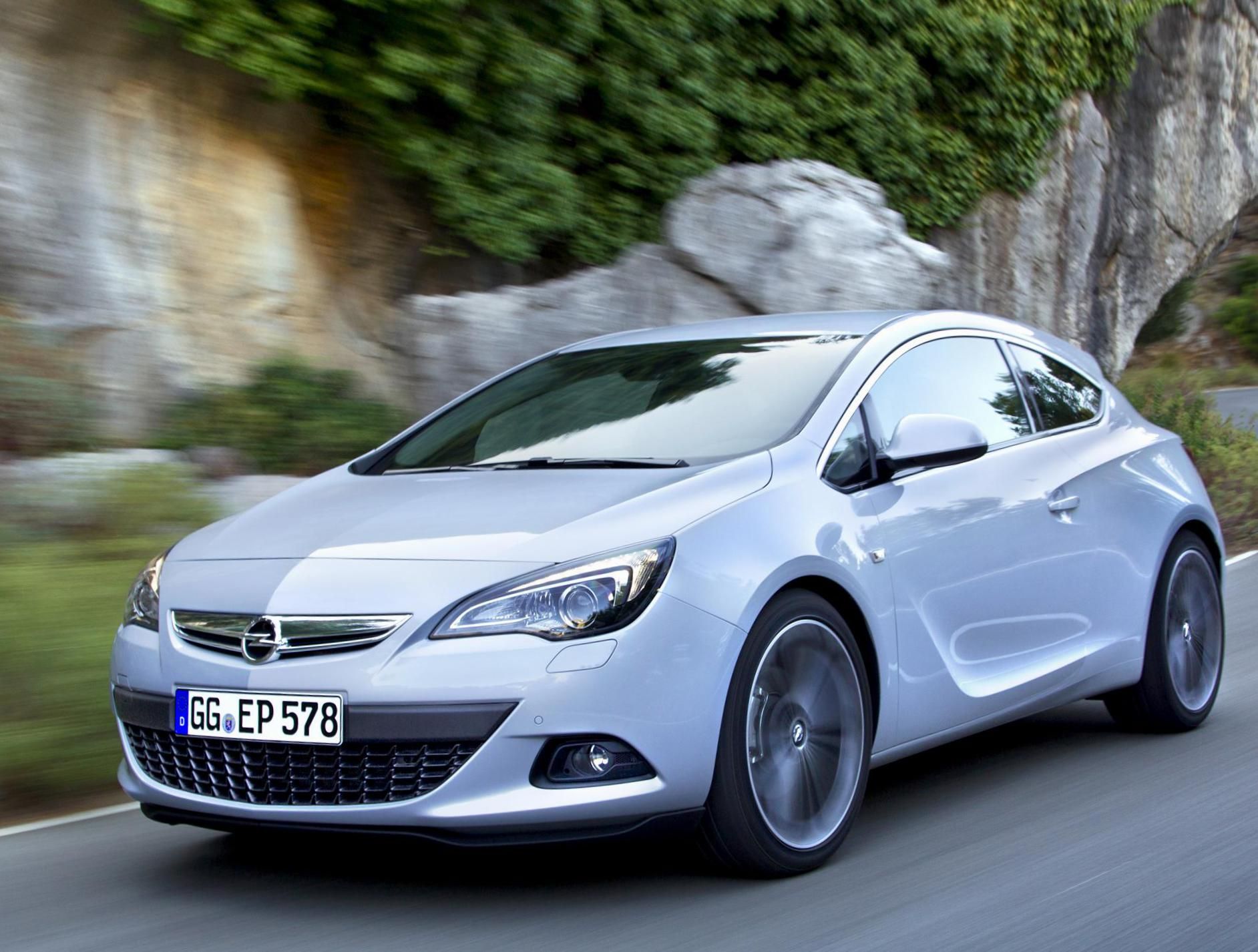 Opel Astra GTC – Anda akan terkejut…