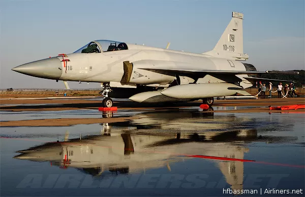 Пакистанский JF-17 Thunder в Польше