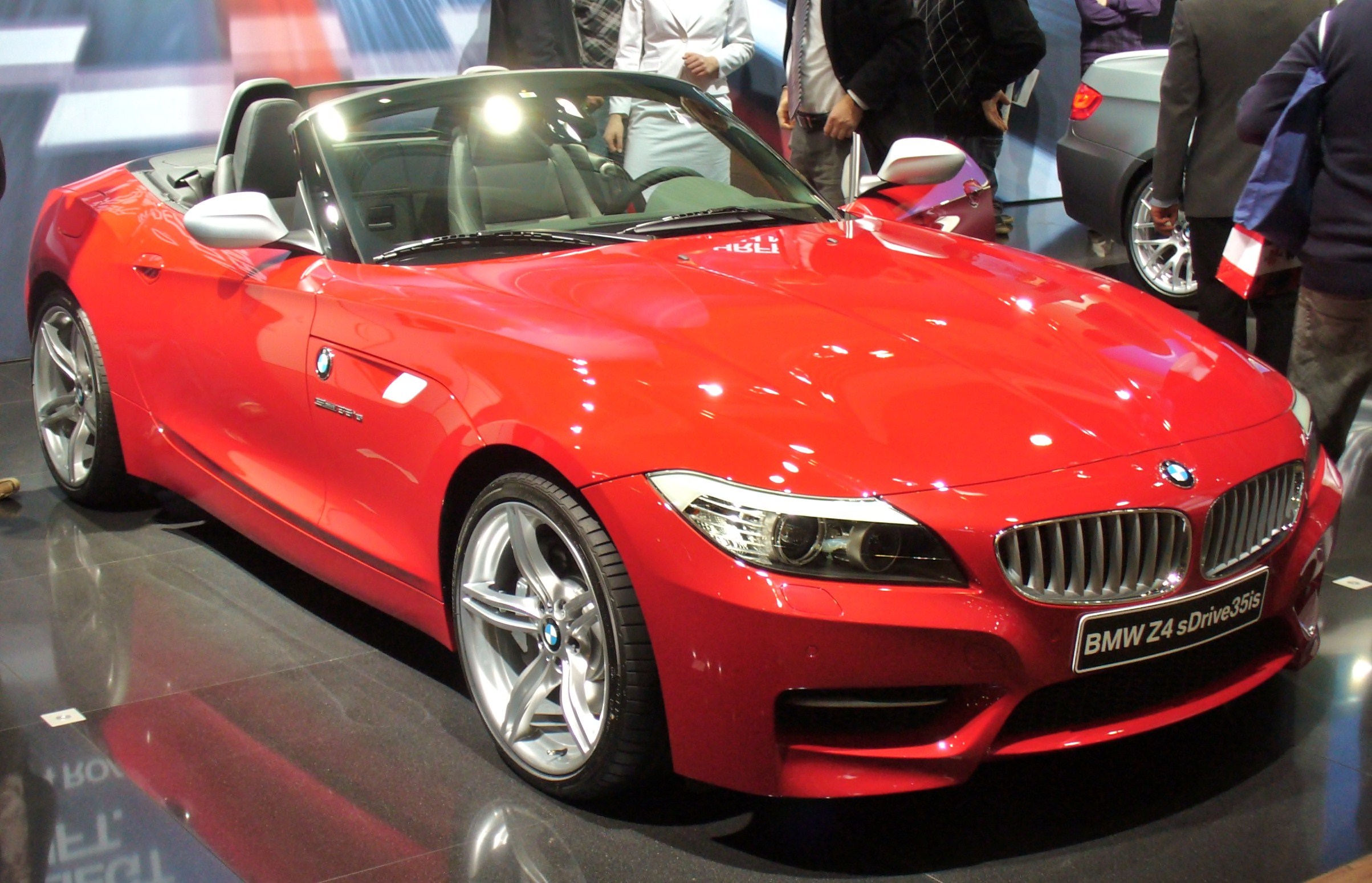 Предвкушение суперкара — BMW Z4 sDrive35iS